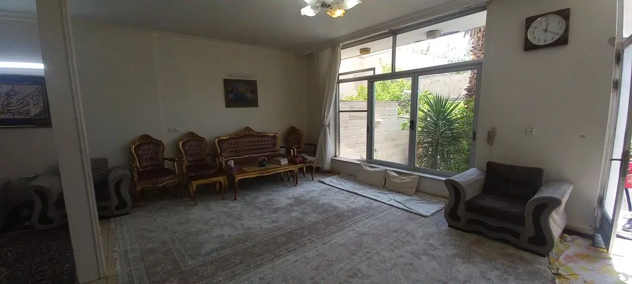 منزل ویلایی دوطبقه .بازسازی شده .خیابان نواب صفوی|فروش خانه و ویلا|اصفهان, خرم|دیوار