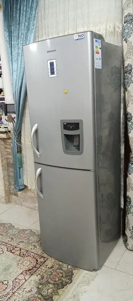 عنوان یخچال فریزر الکترواستیل بدون برفک  درحدنو|یخچال و فریزر|مشهد, اروند|دیوار