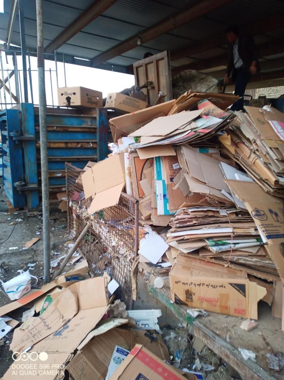 ضایعات آهن پلاستیک کارتن دفتر نایلون و...|عمده‌فروشی|شیراز, بازار|دیوار