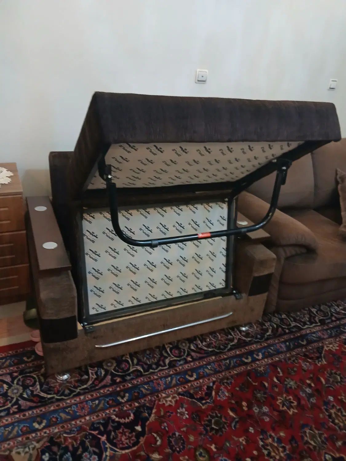 مبل تختخواب شو|تشک تختخواب|تهران, باغ فردوس|دیوار