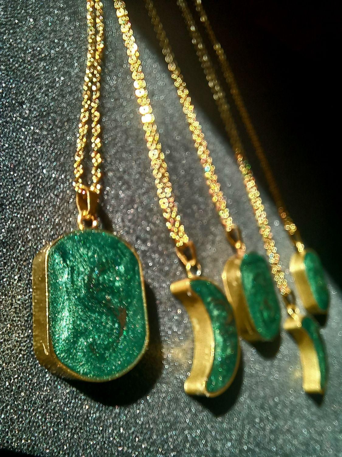 هدیه روز مادر گردنبند رزین رنگ ثابت هنر دست|بدلیجات|گرگان, |دیوار