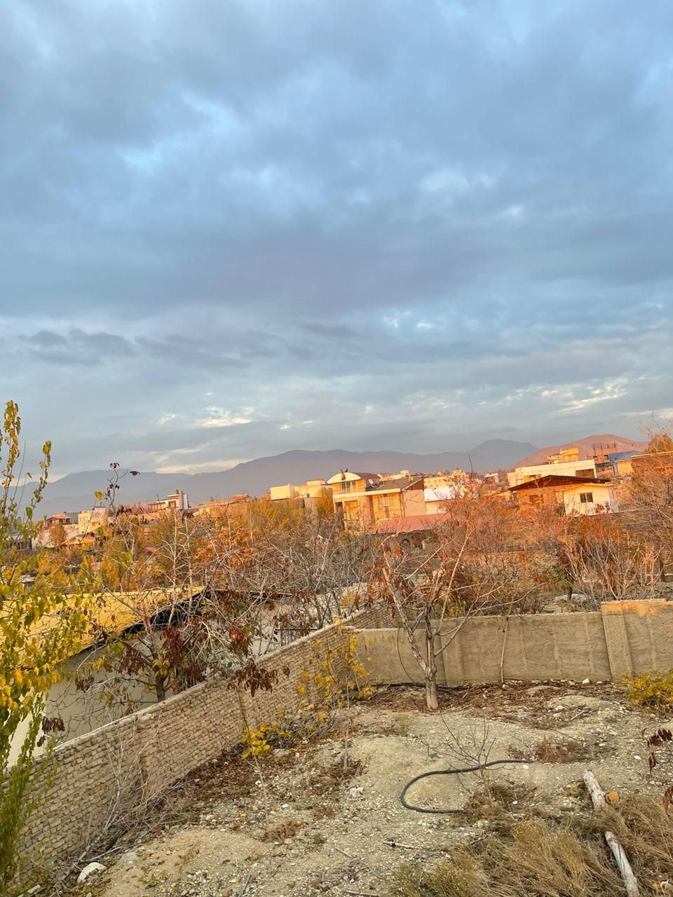 باغ ویلا۵۲۰متری ارزنده تیکه طلازیرقیمت درمهراباد|فروش خانه و ویلا|رودهن, |دیوار