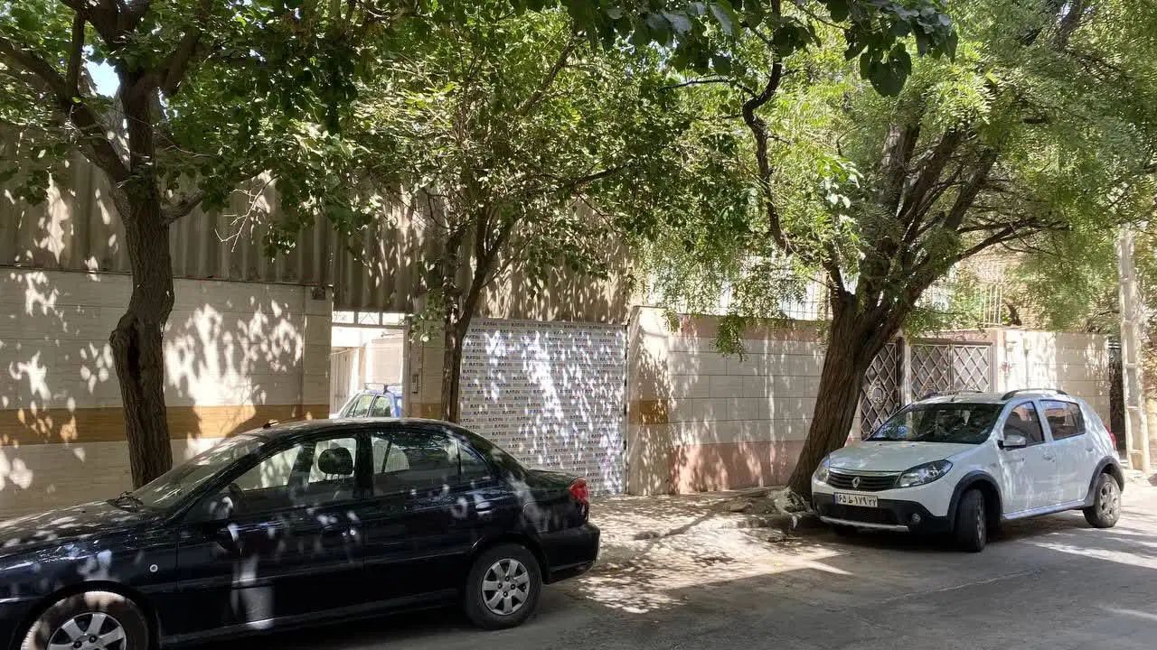 ویلایی۴۰۰متر ابوطالب هدایت غربی|فروش خانه و ویلا|مشهد, هدایت|دیوار