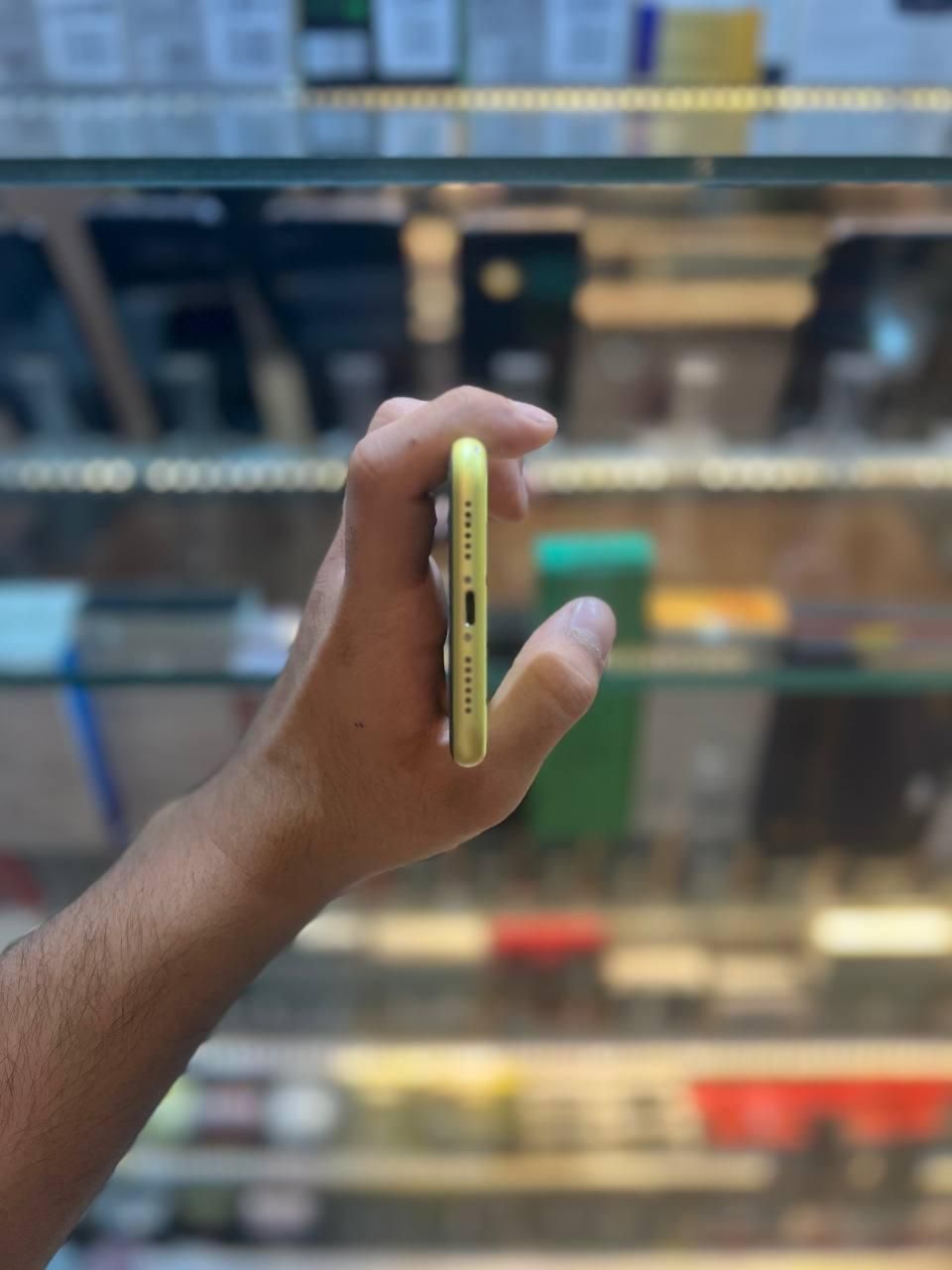 اپل iPhone 11 با حافظهٔ ۶۴ گیگابایت|موبایل|مشهد, احمدآباد|دیوار