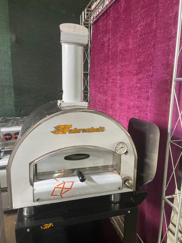 فر پیتزا ایتالیایی (قیمت فقط فر)|کافی‌شاپ و رستوران|اصفهان, خرم|دیوار