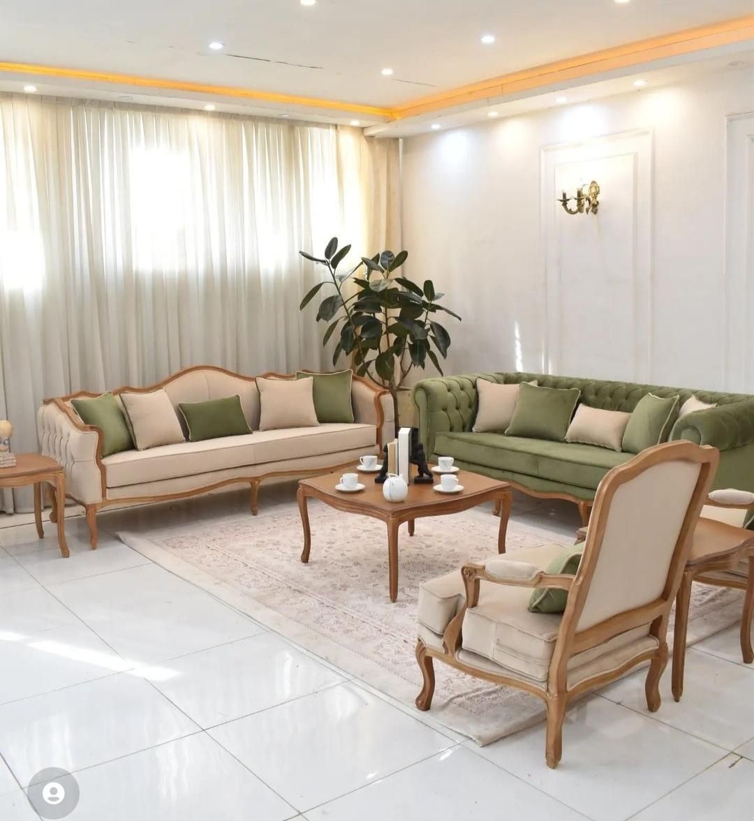 راحتی کلاسیک فرانسوی از دم اقساط بدون سود|مبلمان خانگی و میز عسلی|مشکیندشت, |دیوار