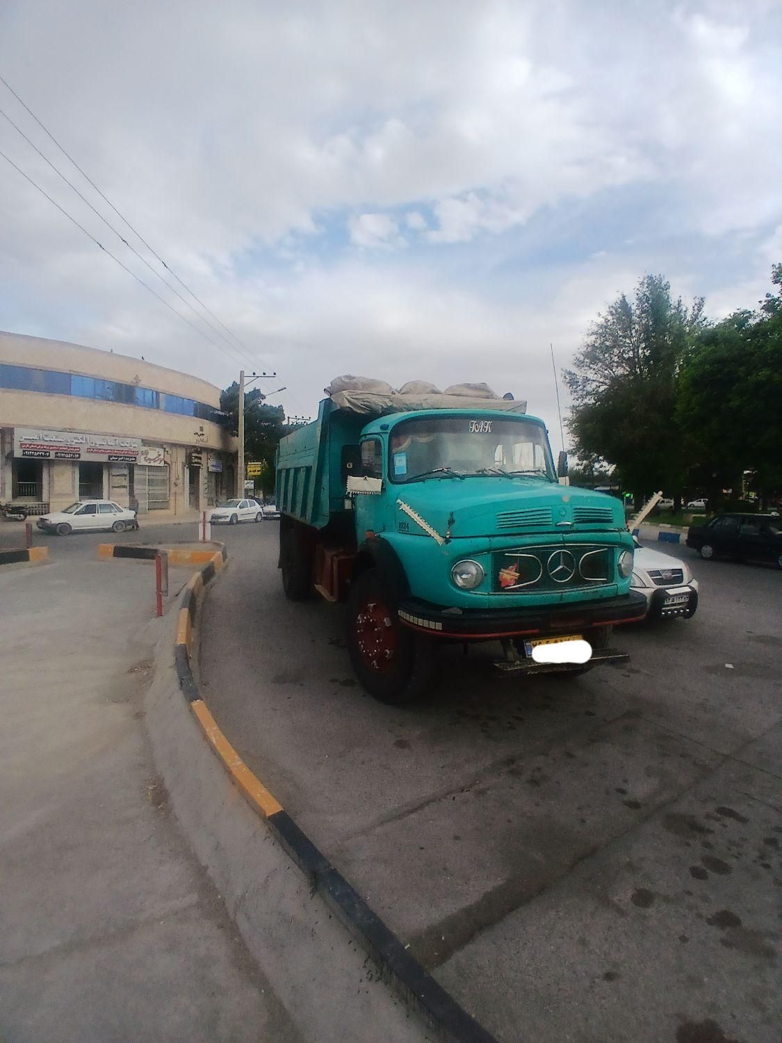 تک بنز ۱۹۲۴|خودرو سنگین|تهران, یاخجی آباد|دیوار