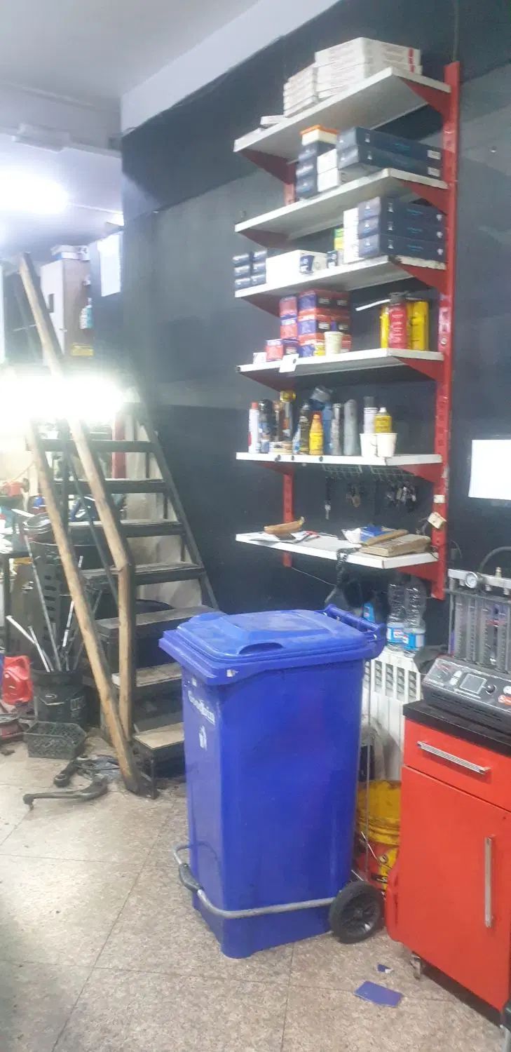 ۱۲۰ متر مغازه تجاری خدمات خودرویی سیمون بولیوار|اجارهٔ مغازه و غرفه|تهران, جنت‌آباد شمالی|دیوار