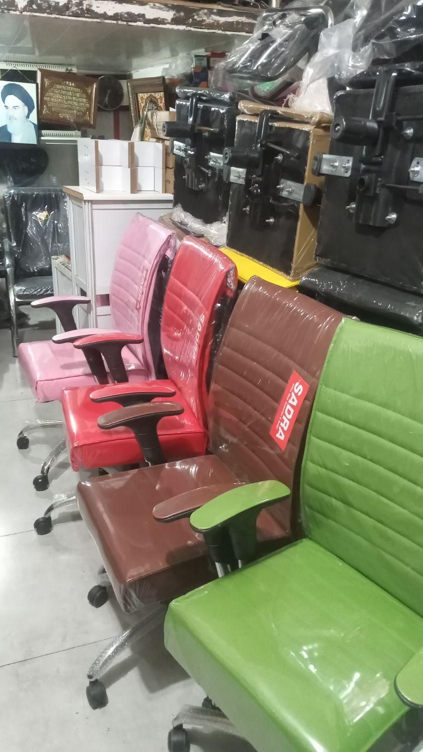 صندلی گردون جکدار مدل کرکره|مبلمان اداری|تبریز, |دیوار