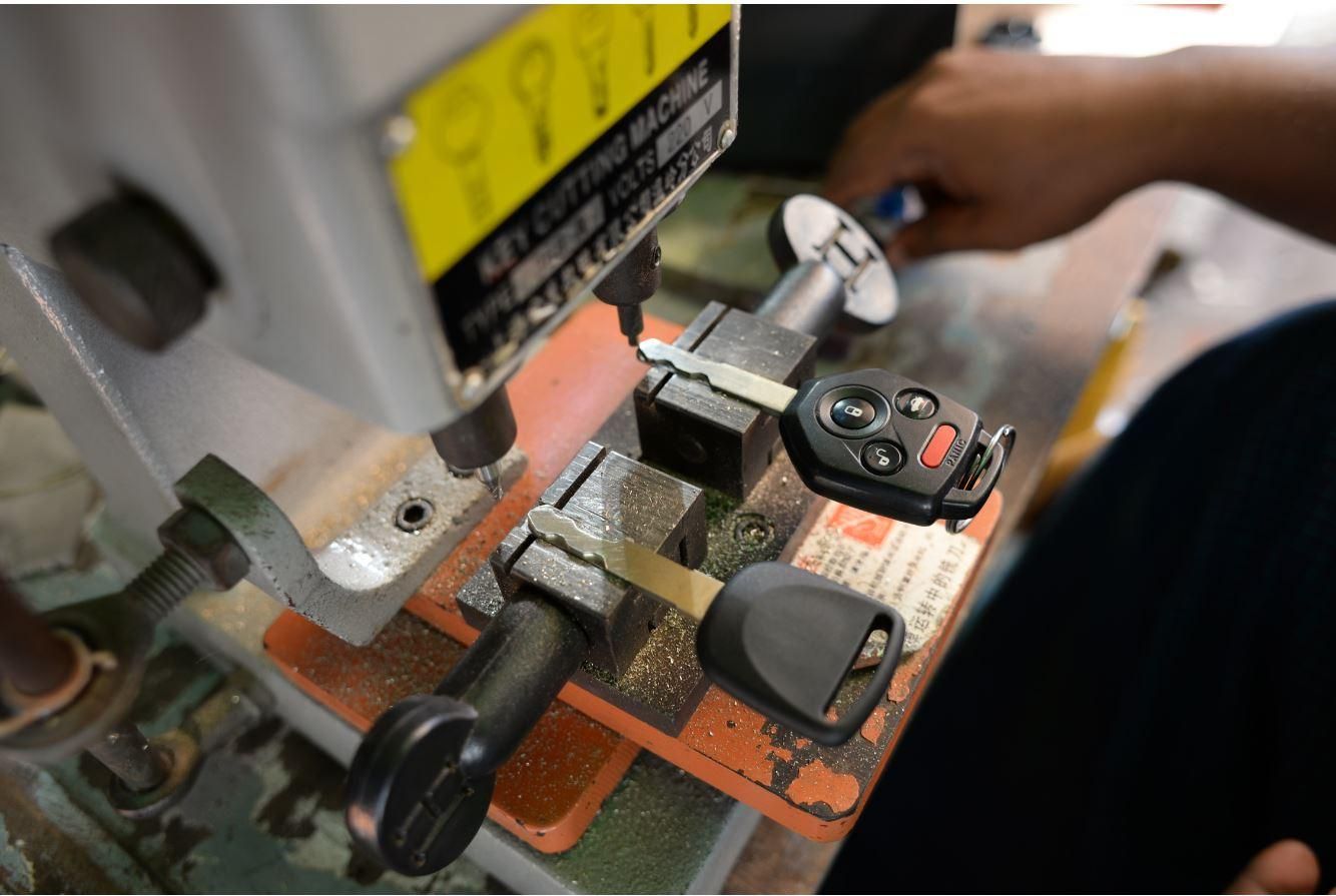 کلید سازی و ریموت|خدمات پیشه و مهارت|ارومیه, |دیوار