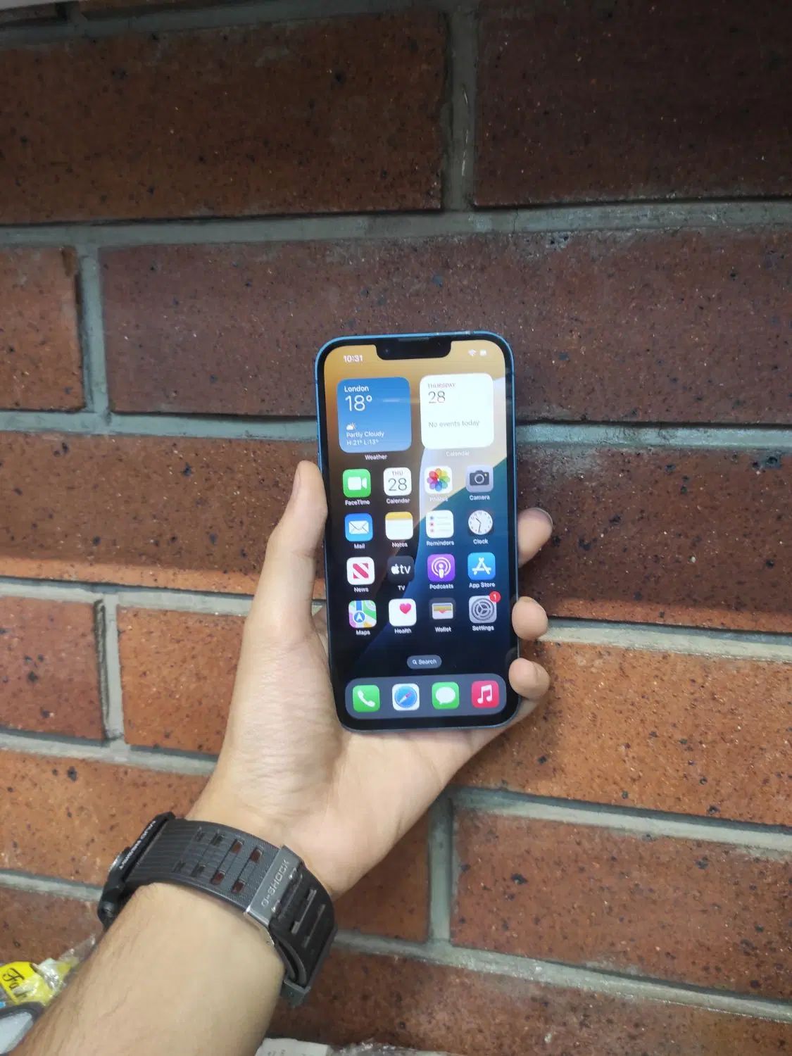 اپل iPhone 13 با حافظهٔ ۱۲۸ گیگابایت|موبایل|تهران, صادقیه|دیوار