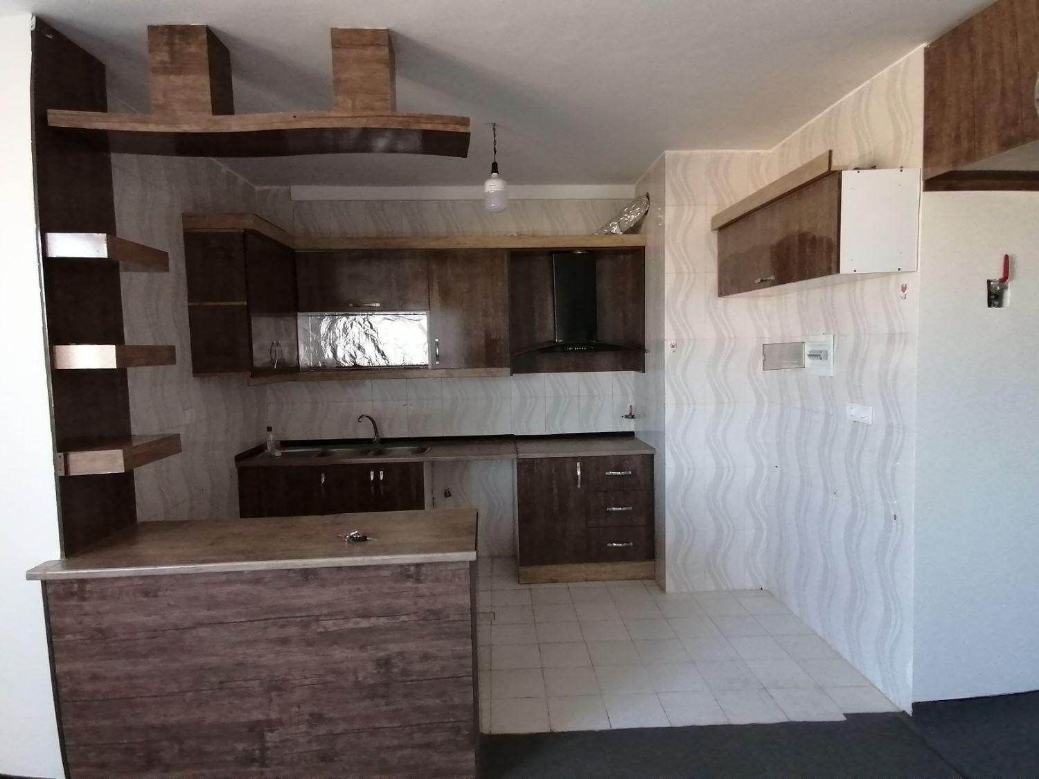 فروش آپارتمان ۸۵ متری ۲ خوابه مسکن مهر حبیب آباد|فروش آپارتمان|حبیب آباد, |دیوار