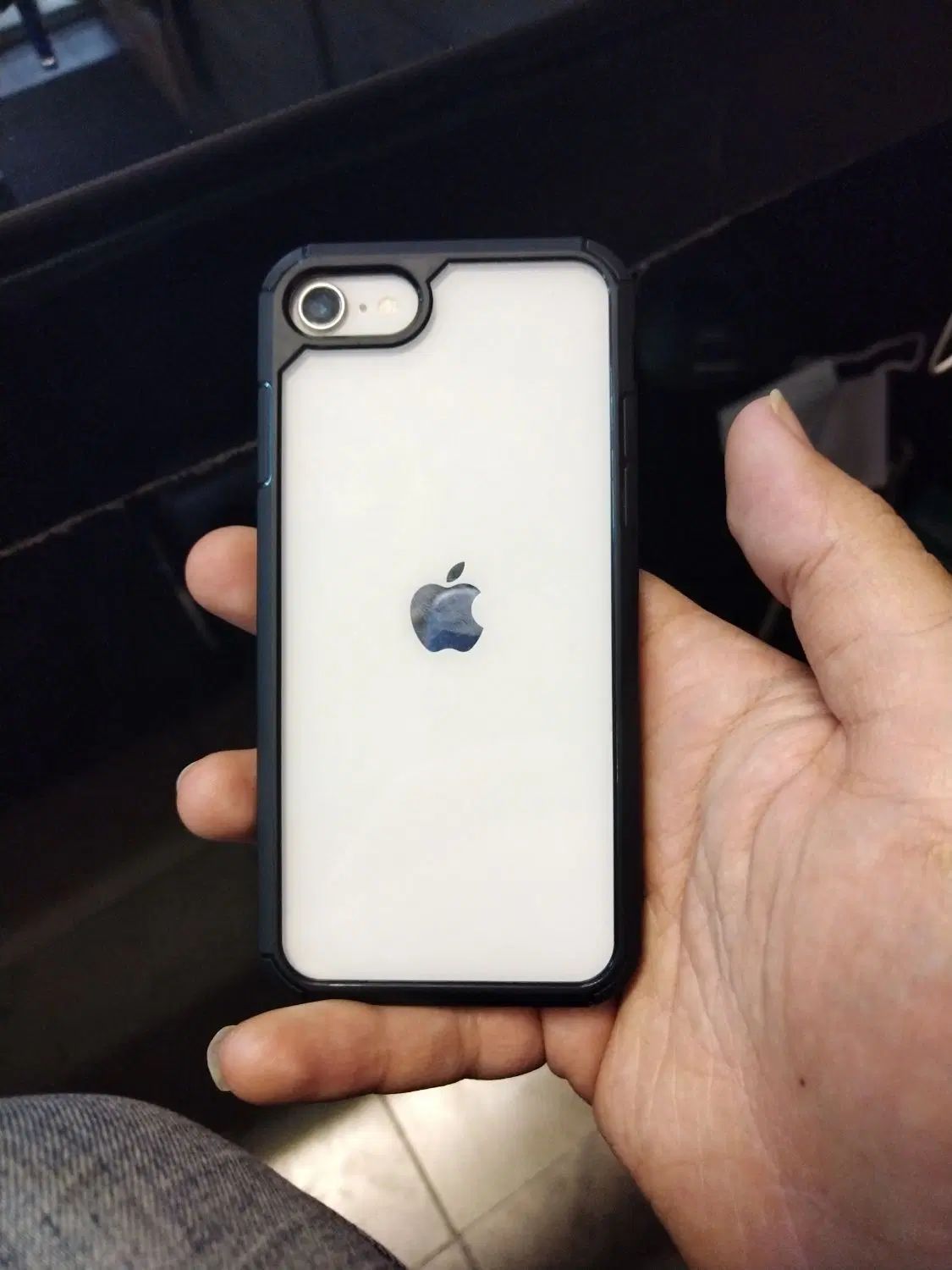 Iphone se 2022 (128GB LLA)|موبایل|اصفهان, باغ دریاچه|دیوار