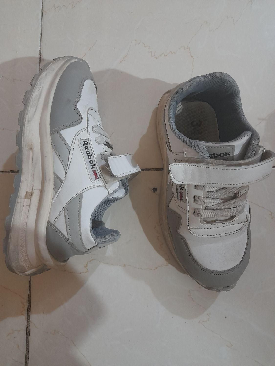 دو جفت کفش پسرانه سایز ۳۳ و ۳۵|کفش و لباس بچه|شاهین‌شهر, خانه کارگر|دیوار