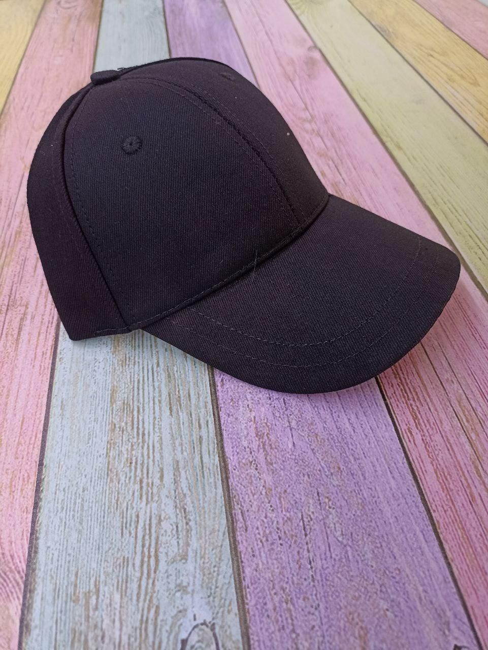 کلاه مشکی کتان|لباس|قم, نیروگاه|دیوار