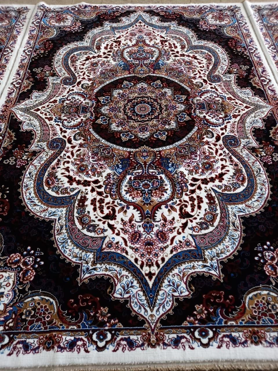 فرش شهیاد 6متری700شانه 8عدداکبند مناسب عروس دوماد|فرش|اردبیل, |دیوار