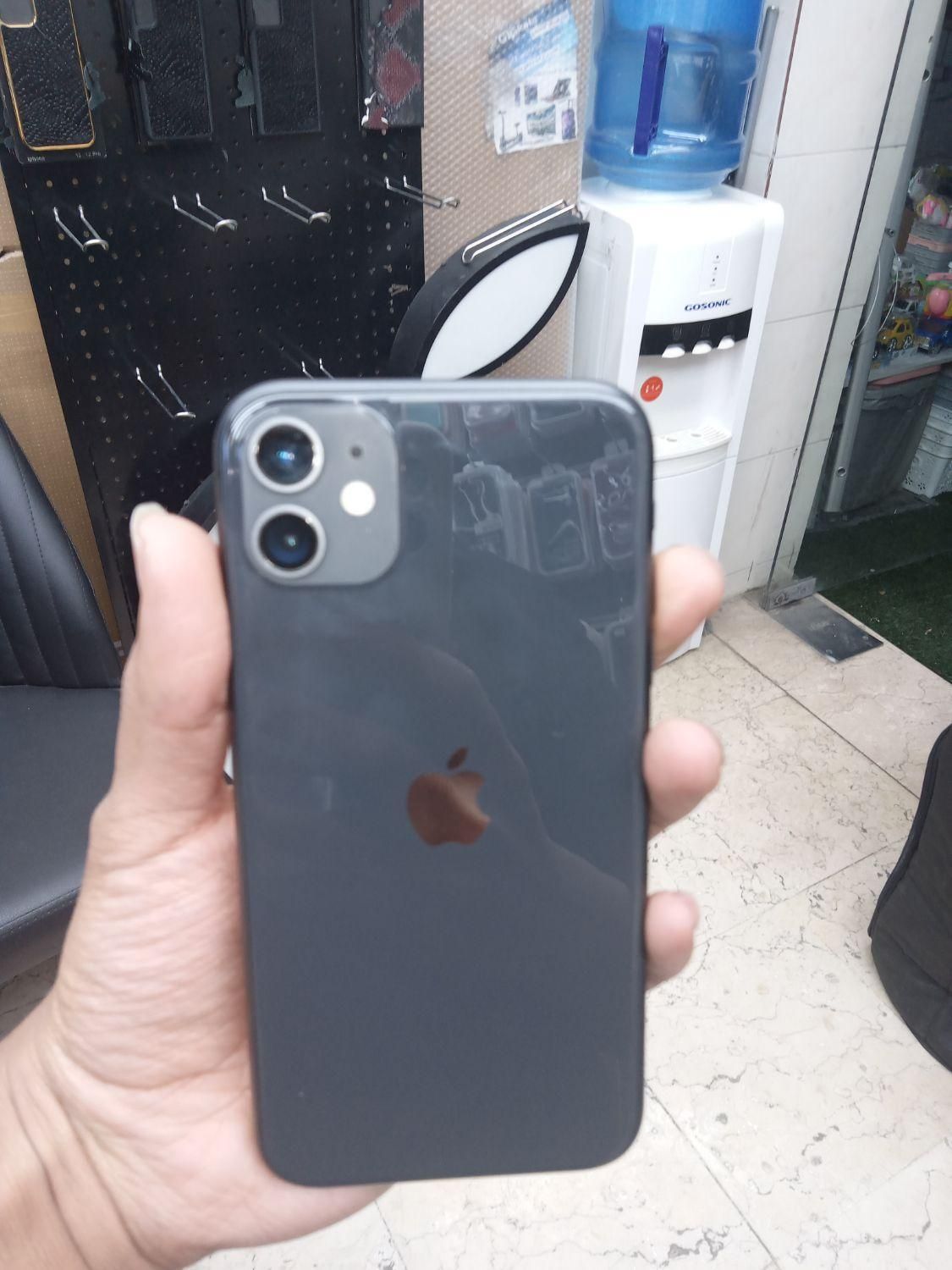 اپل iPhone 11 ۱۲۸ گیگابایت|موبایل|تهران, تهرانپارس شرقی|دیوار