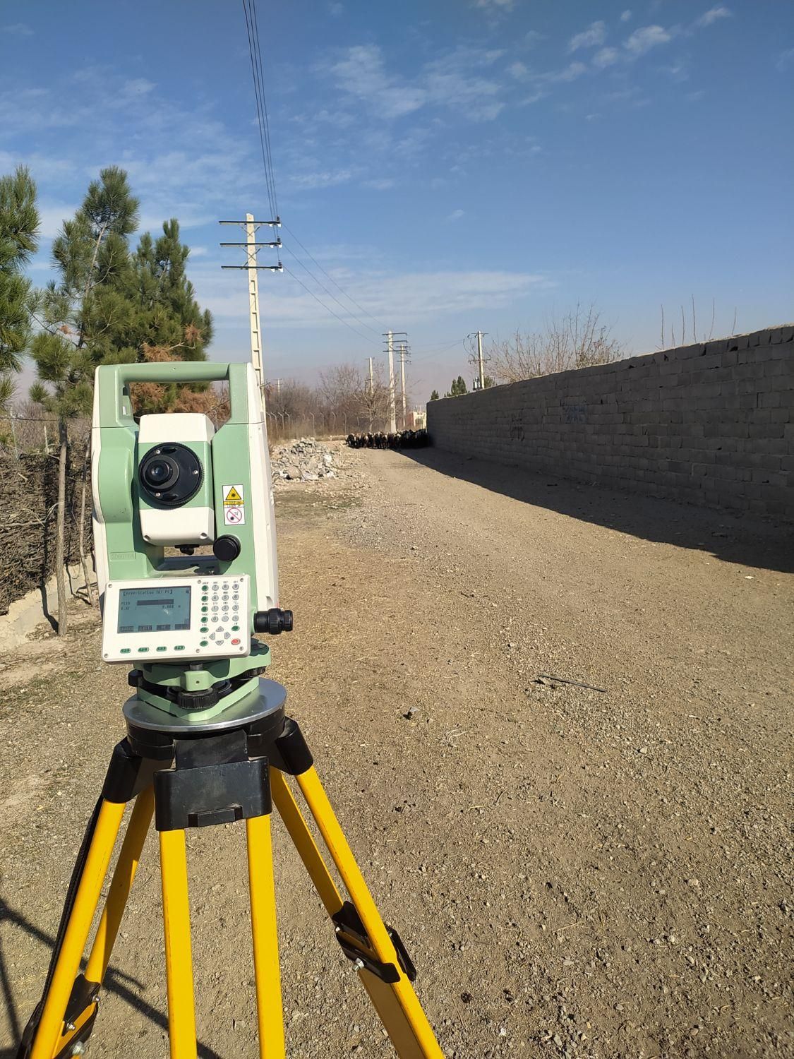 نقشه برداری یوتی ام (utm)جانمایی پلاک ثبتی تفکیک|خدمات پیشه و مهارت|هشتگرد, فاز ۱ مهستان|دیوار