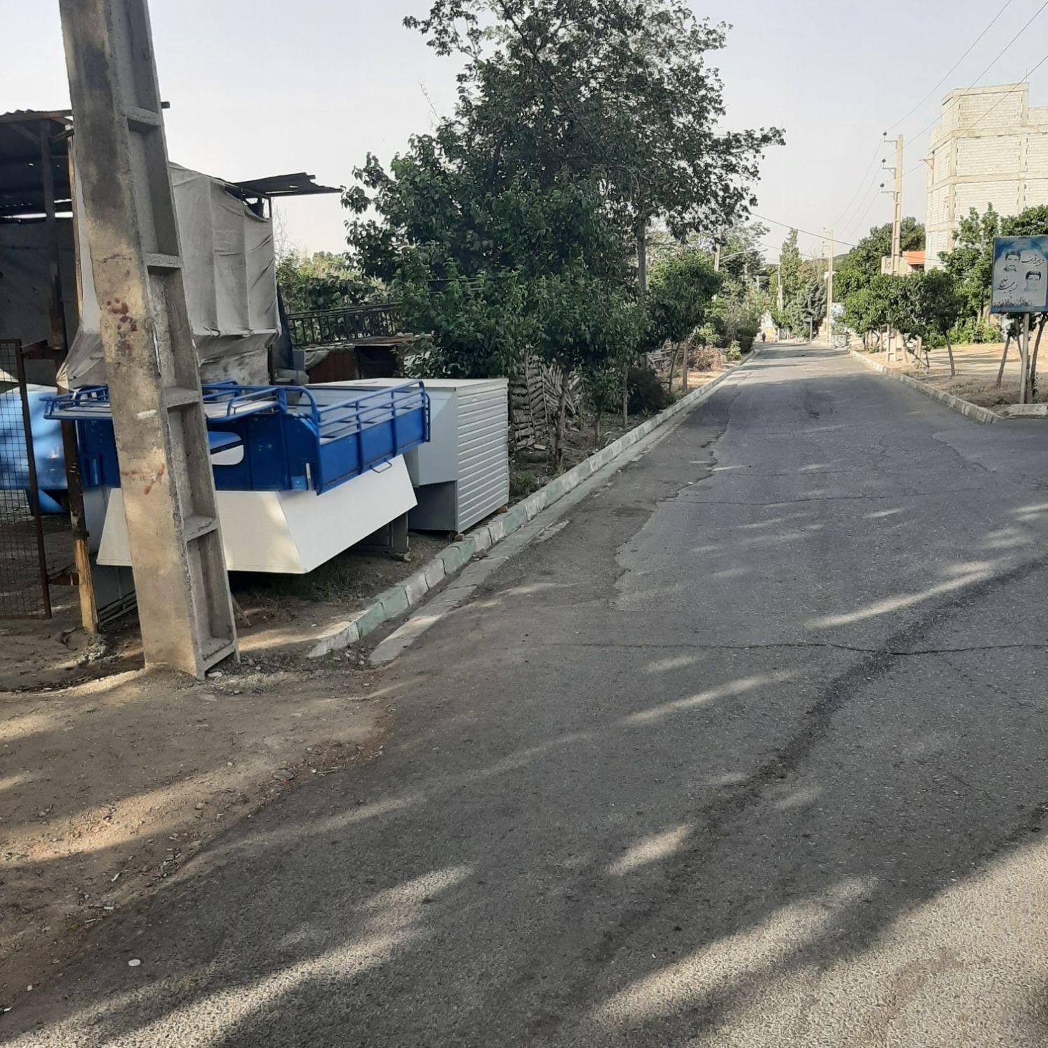 باغ فروشی دونبش بره جاده مخصوص اول کلاک پایین|فروش زمین و ملک کلنگی|کرج, شهرک جهان‌نما|دیوار