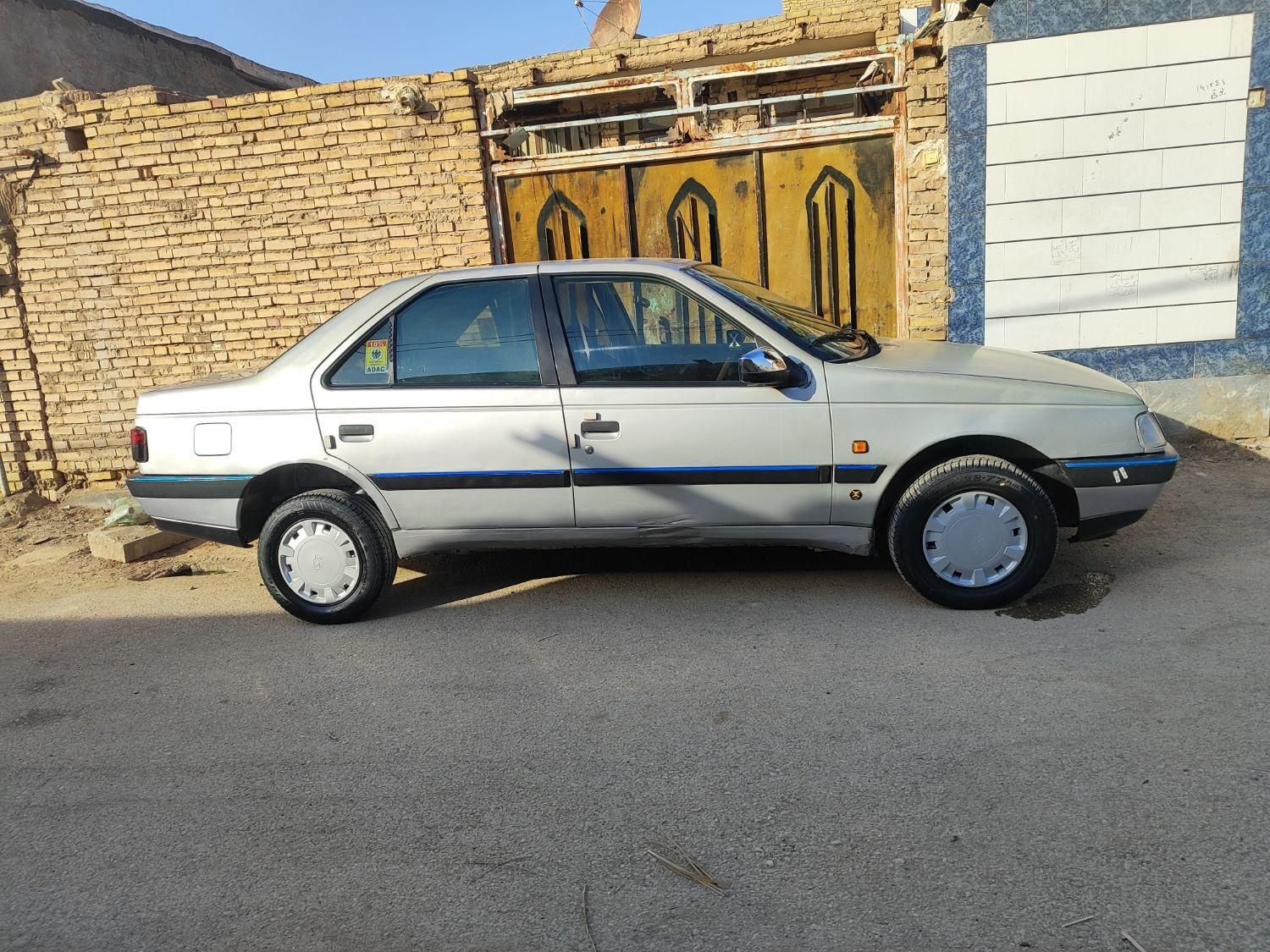 پژو 405 جی ال ایکس (GLX)، مدل ۱۳۹۰|خودرو سواری و وانت|اهواز, کوی طلاب|دیوار
