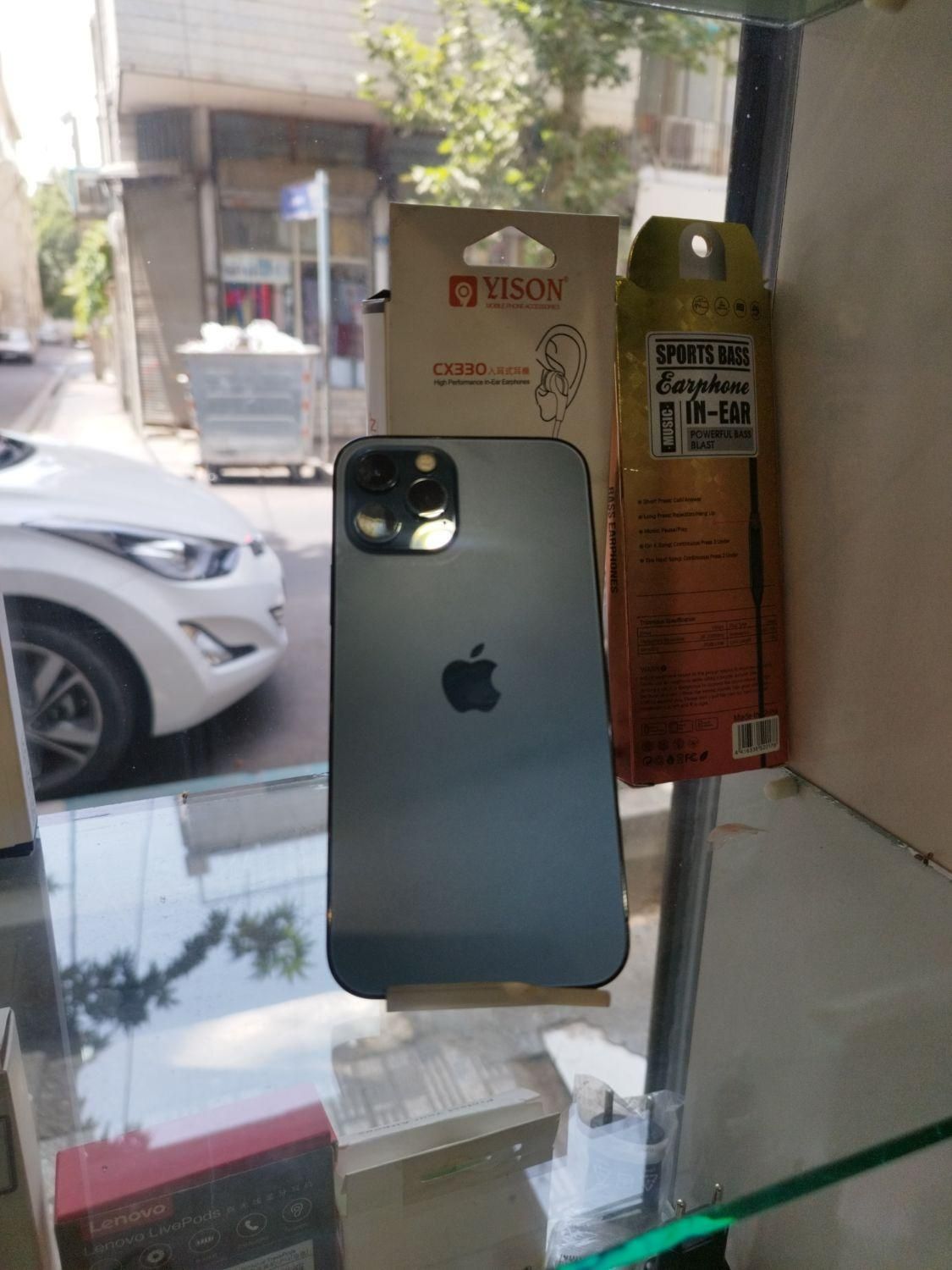 اپل iPhone 12 Pro با حافظهٔ ۲۵۶ گیگابایت|موبایل|تهران, مهرآباد جنوبی|دیوار
