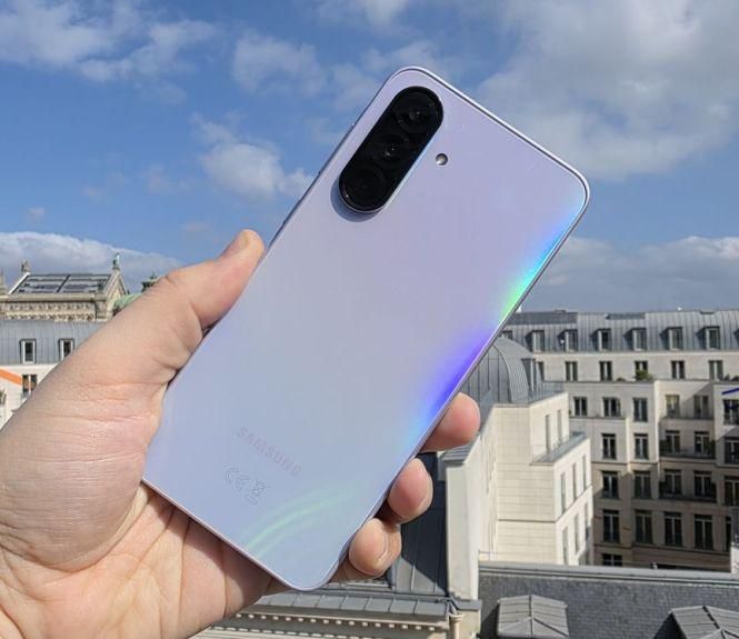 سامسونگ galaxy a36 با حافظهٔ ۱۲۸ اقسا.طی|موبایل|اصفهان, احمدآباد|دیوار