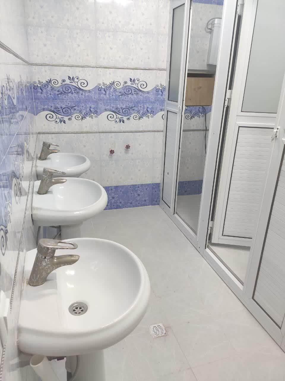 لوله کشی لوله کش آب و فاضلاب خورده کاری شیر آلات|خدمات پیشه و مهارت|قم, زنبیل آباد|دیوار