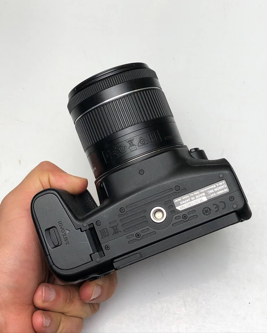دوربین عکاسی Canon 850D lenz 18--55|دوربین عکاسی و فیلم‌برداری|اصفهان, خرم|دیوار