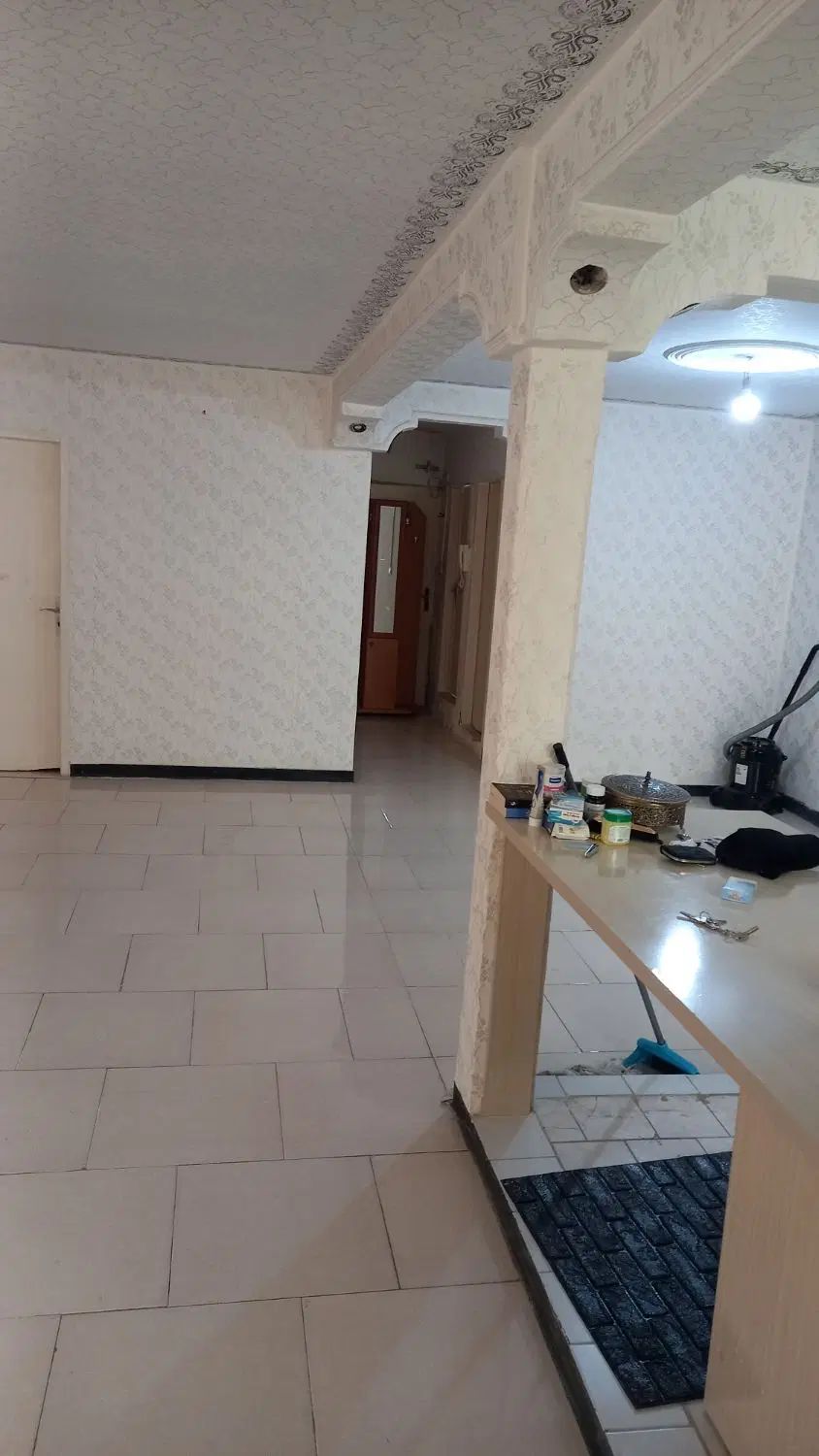 ۱۲۰ متر طبقه نیم بهر اصلی خیابان بهار|فروش آپارتمان|کرج, کرج نو|دیوار
