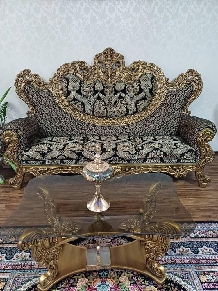 مبل ۹ نفره کاملا سالم ب همراه جلومبلی عسلی|مبلمان خانگی و میز عسلی|بندر ماهشهر, |دیوار