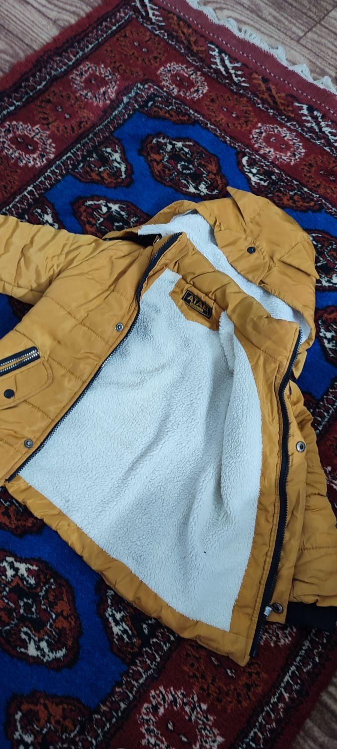 کاپشن گرم و داخل کرک پشمی|کفش و لباس بچه|گنبد کاووس, |دیوار