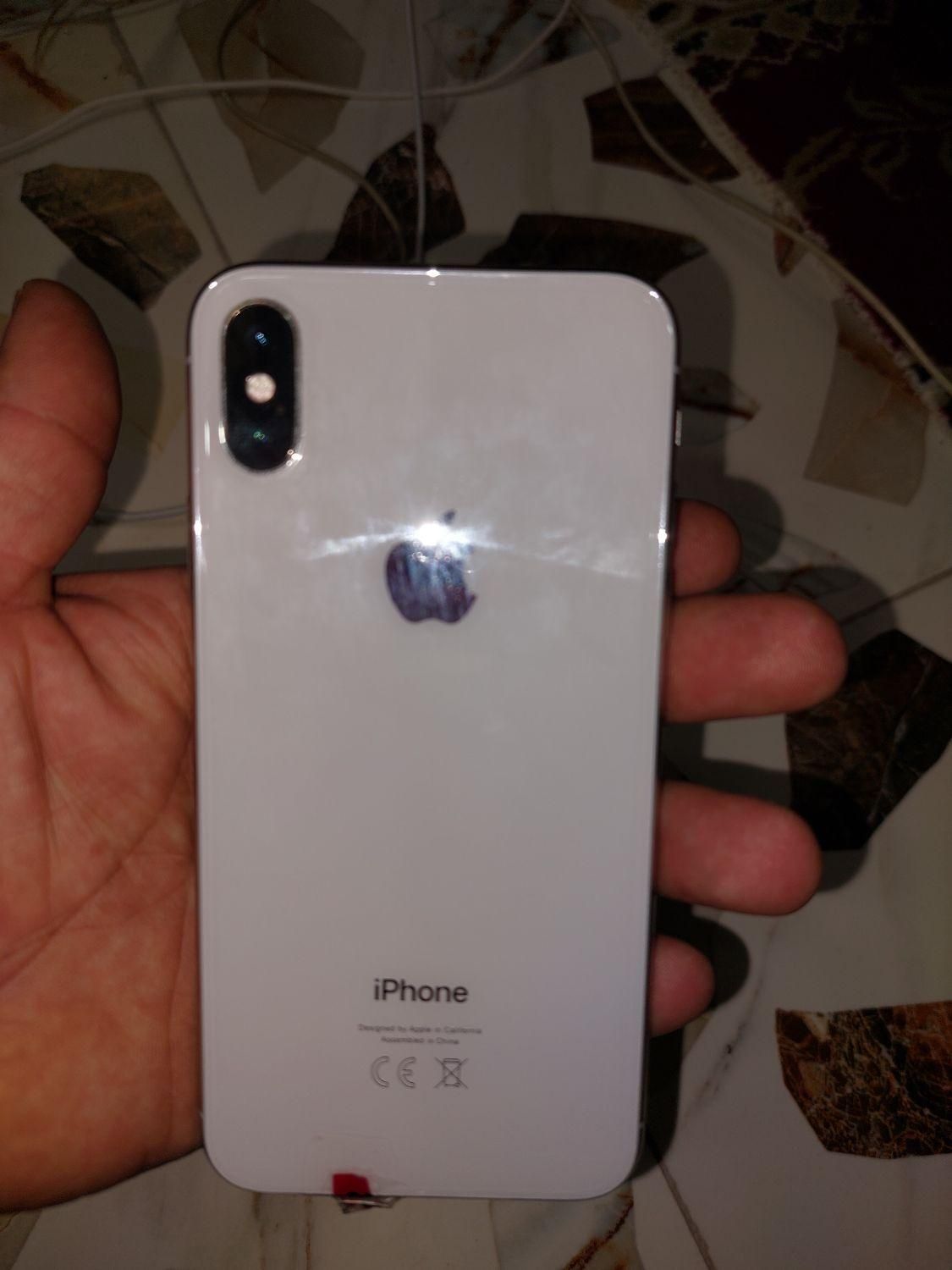 اپل iPhone X با حافظهٔ ۲۵۶ گیگابایت|موبایل|همدان, |دیوار