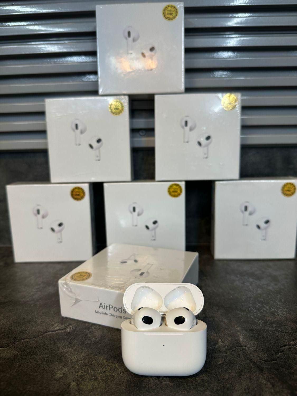 ایرپاد 2پرو فول پک کیفیت اصلئ اپل نویزواقعی|لوازم جانبی موبایل و تبلت|مشهد, شهرک رازی (شهرک غرب)|دیوار