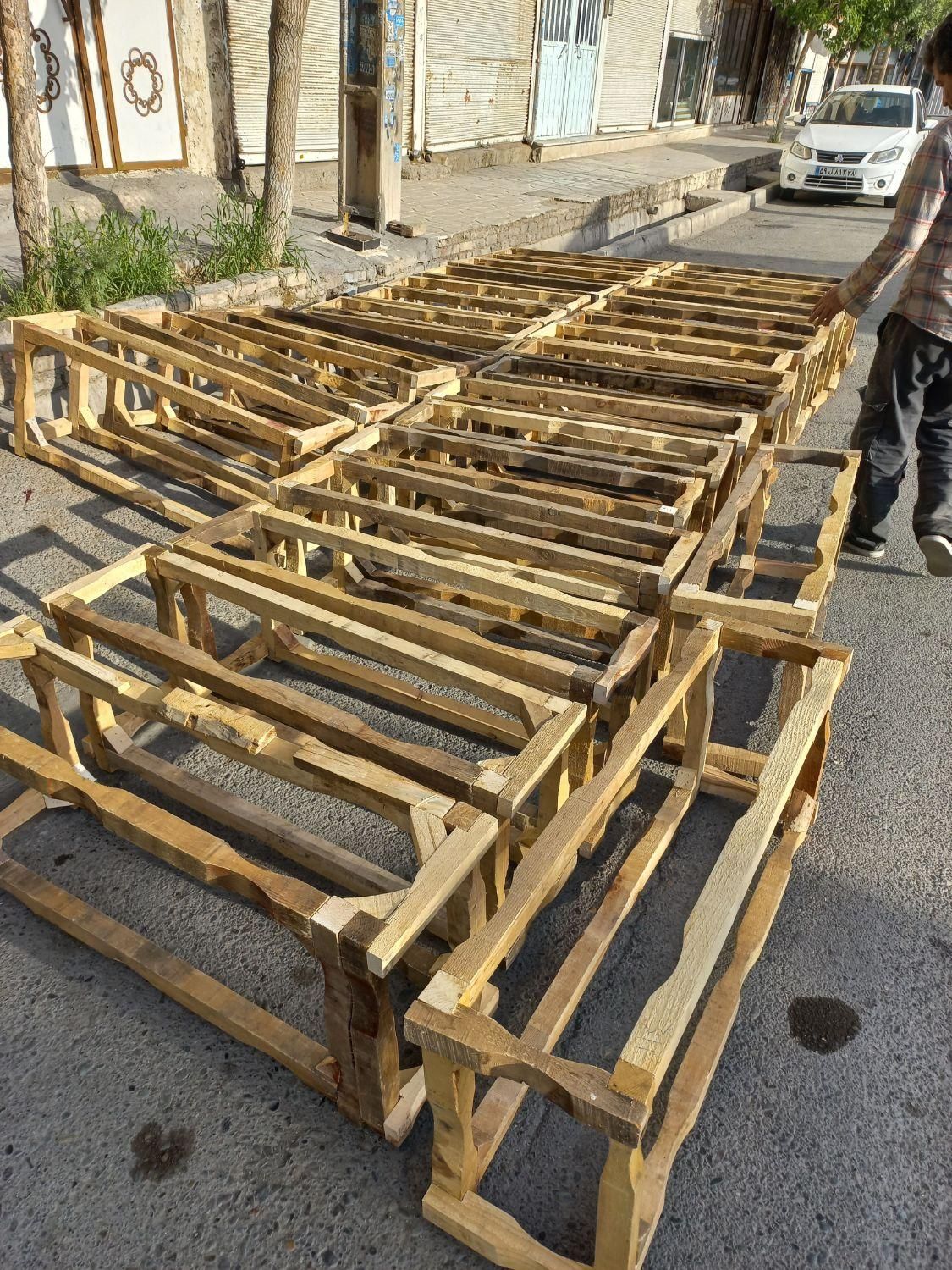 نیمکت چوبی خیاطی میزکار صندوق چوبی خرجکار|صندلی و نیمکت|گلستان (تهران), |دیوار