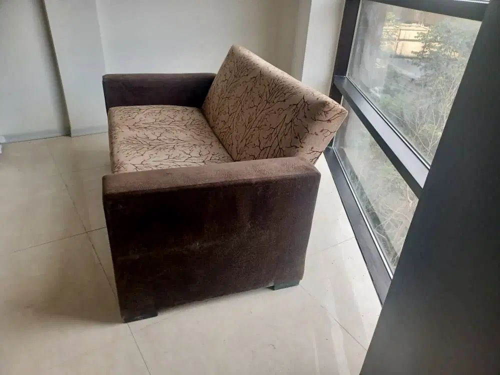 مبل سه نفره تخت خواب شو|مبلمان خانگی و میز عسلی|تهران, زرگنده|دیوار