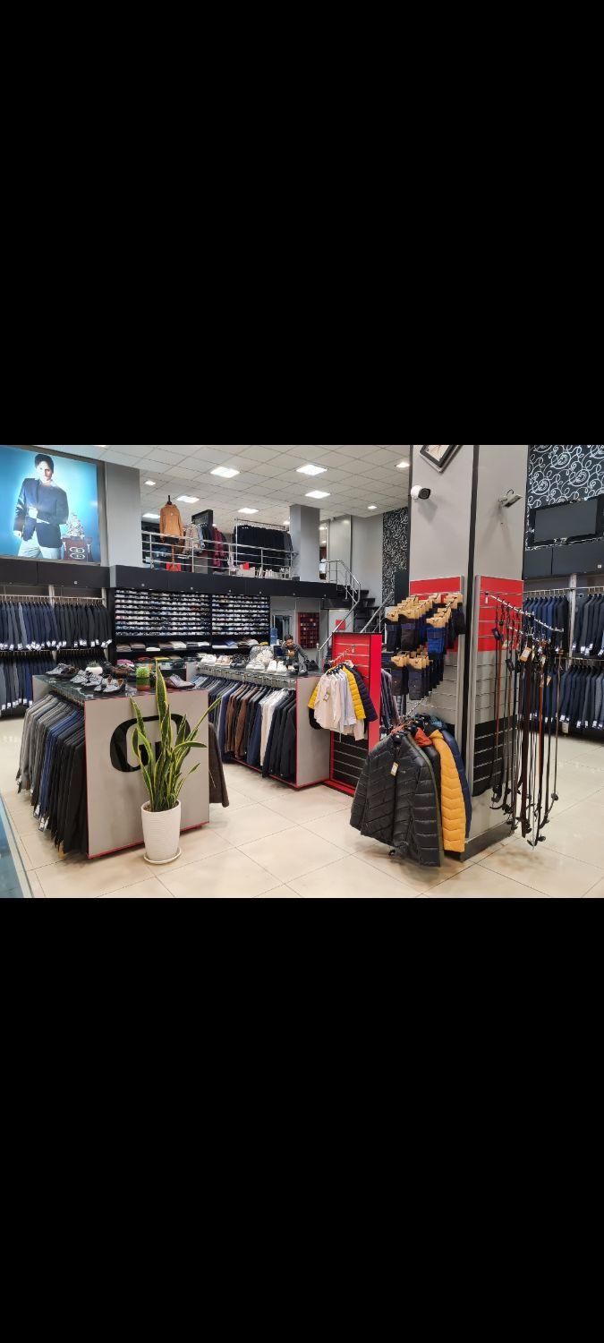 اجاره مغازه ۲۰۰ متری|اجارهٔ مغازه و غرفه|قزوین, |دیوار