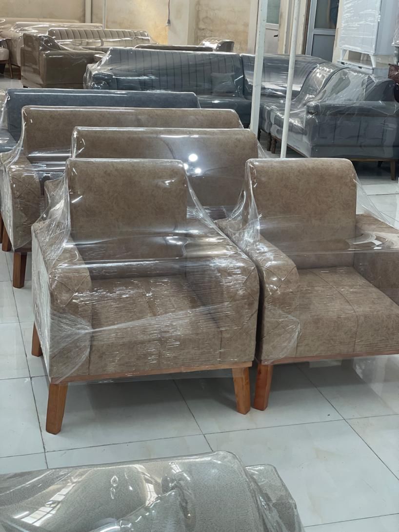 مبلمان ۷ نفره پاسنگ در رنگ بندی و تعداد تولیدی|مبلمان خانگی و میز عسلی|رشت, خواهر امام|دیوار