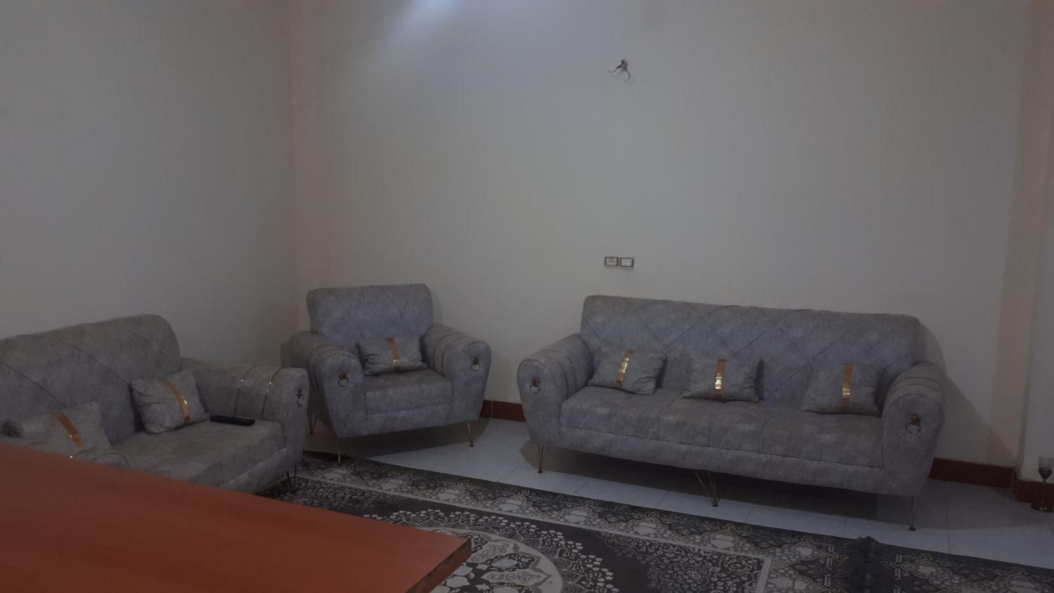 فروش سوئیت پارکینگ دار در خیابان یاسر|فروش آپارتمان|لاهیجان, لیالستان|دیوار