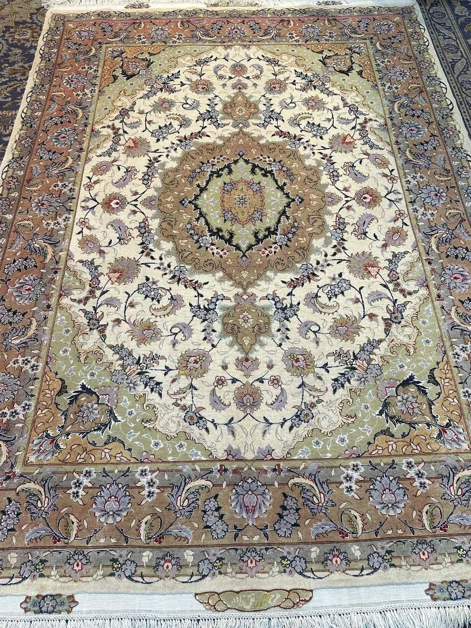 قالیچه چله ابریشم تقیزاده۶۰رج|فرش|کرج, کوی امامیه|دیوار