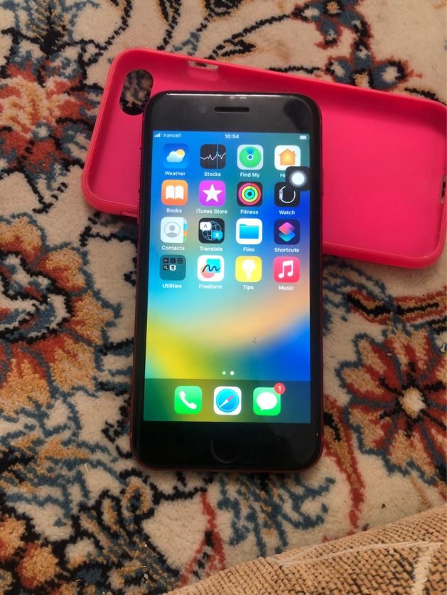 اپل iPhone 8 با حافظهٔ ۶۴ گیگابایت|موبایل|اهواز, شهرک دانشگاه|دیوار
