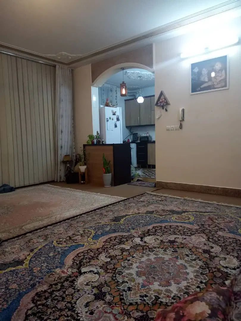 اجاره منزل مسکونی همکف   فوری|اجارهٔ خانه و ویلا|اصفهان, میرعماد|دیوار