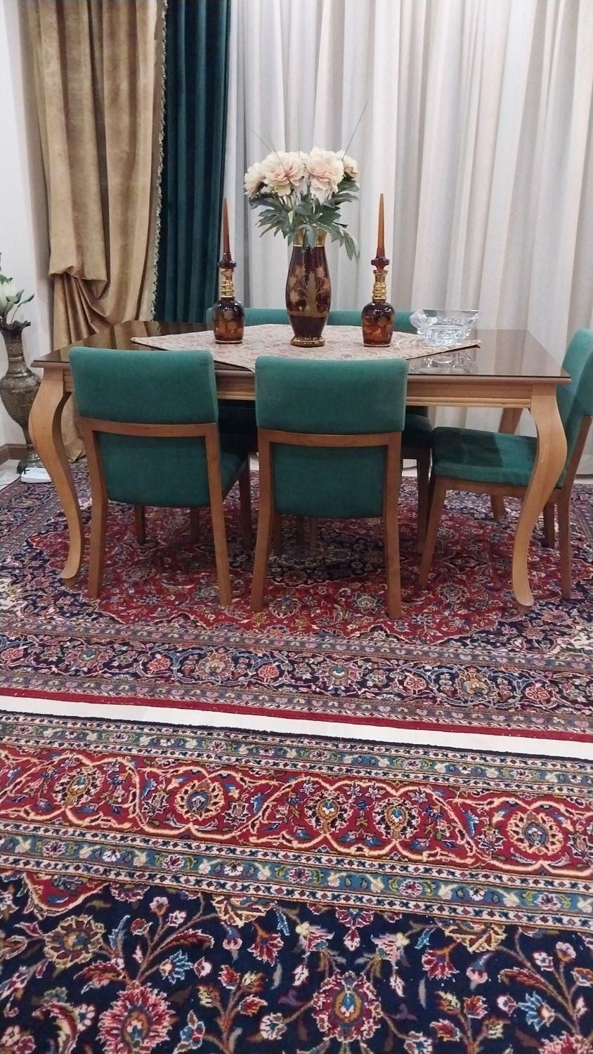 میز ناهارخوری ۶ نفره با شیشه بسیار تمیز|میز و صندلی غذاخوری|تهران, دردشت|دیوار