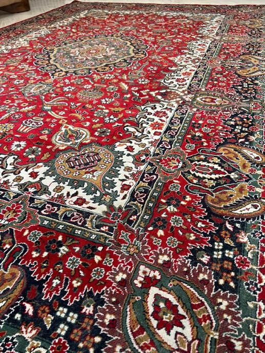 فرش ۶متری|فرش|رشت, ساغری سازان|دیوار