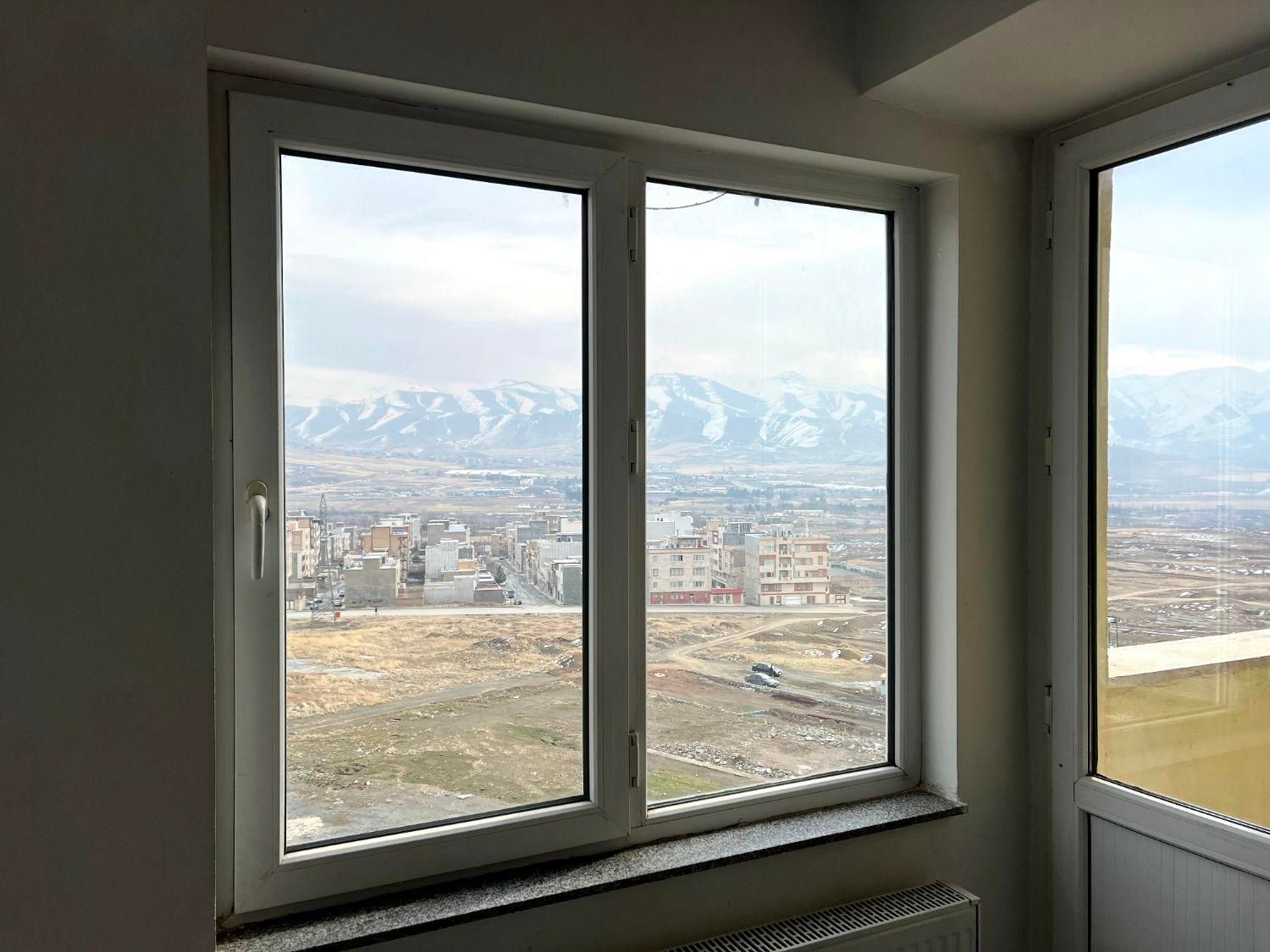 اجاره روزانه/هفتگی/ماهانه آپارتمان ۹۰ متری|اجارهٔ کوتاهمدت آپارتمان و سوئیت|سنندج, |دیوار