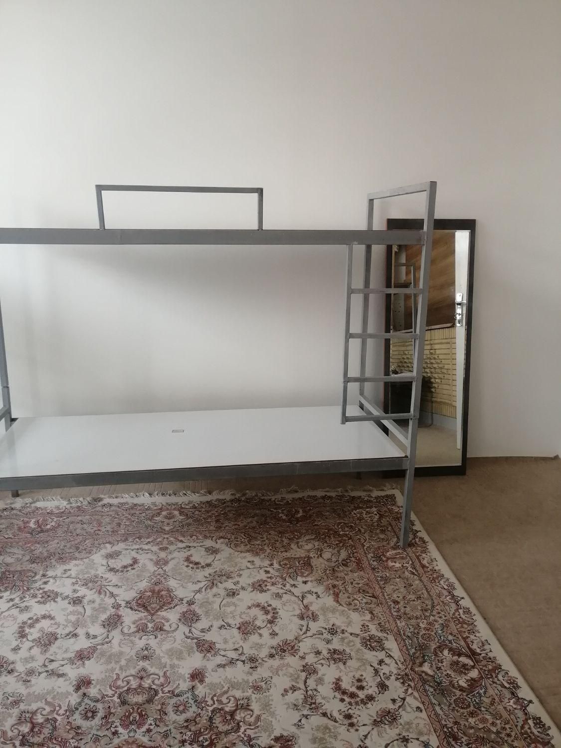 خوابگاه دخترانه|اجارهٔ کوتاه‌مدت آپارتمان و سوئیت|شیراز, شهرک آرین|دیوار