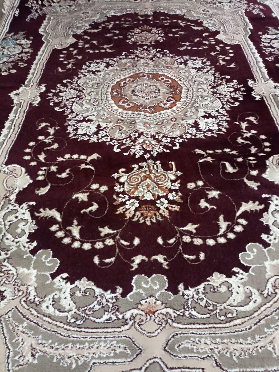 تک 12متری ماشینی سالم بدون عیب وایراد|فرش|خوی, |دیوار