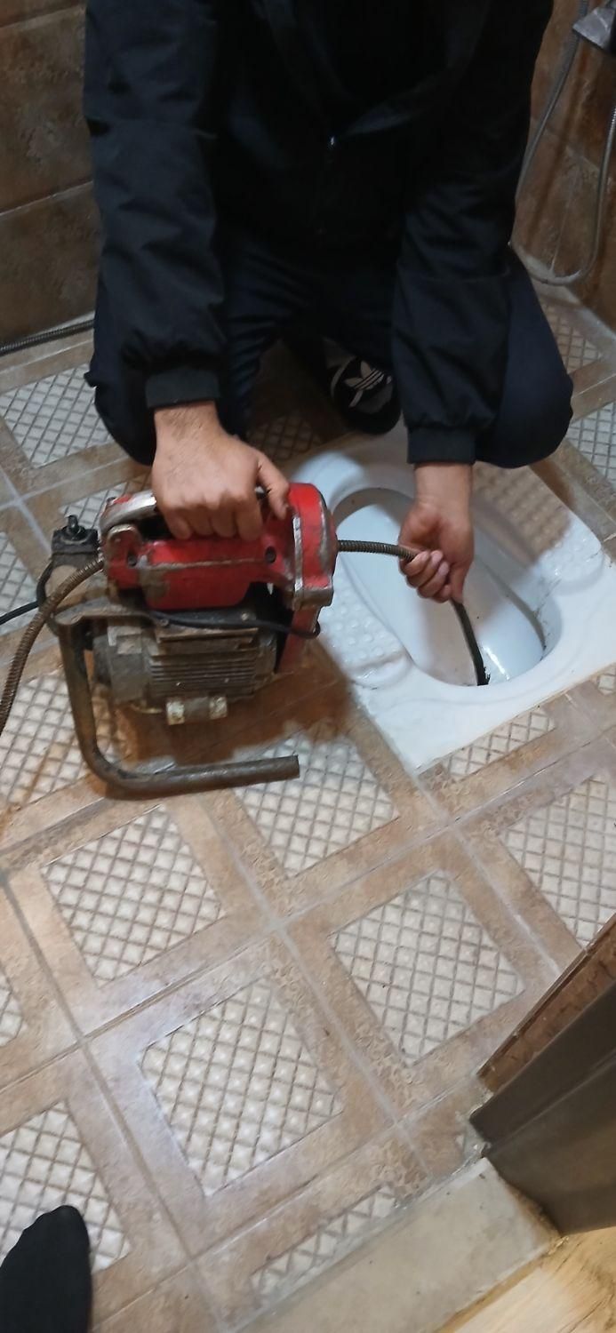 لوله بازکن60%تخفیف کل مشهدچاه با دستگاه۱رز۱ن فنرزن|خدمات پیشه و مهارت|مشهد, امام رضا (ع)|دیوار