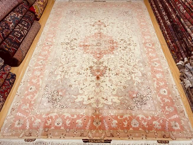 فرش ۶ متری تبریز طرح توکلی دو سر مارک و گلیم|فرش|تهران, سلسبیل جنوبی|دیوار