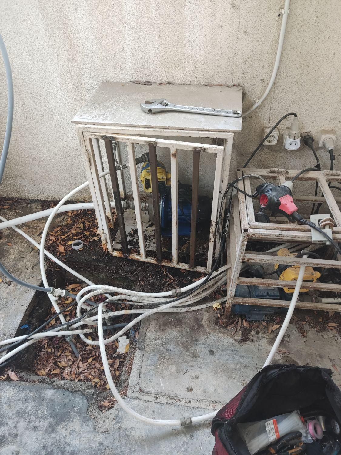 تعمیرات پمپ اب و سیم پیچی|خدمات پیشه و مهارت|کیش, |دیوار