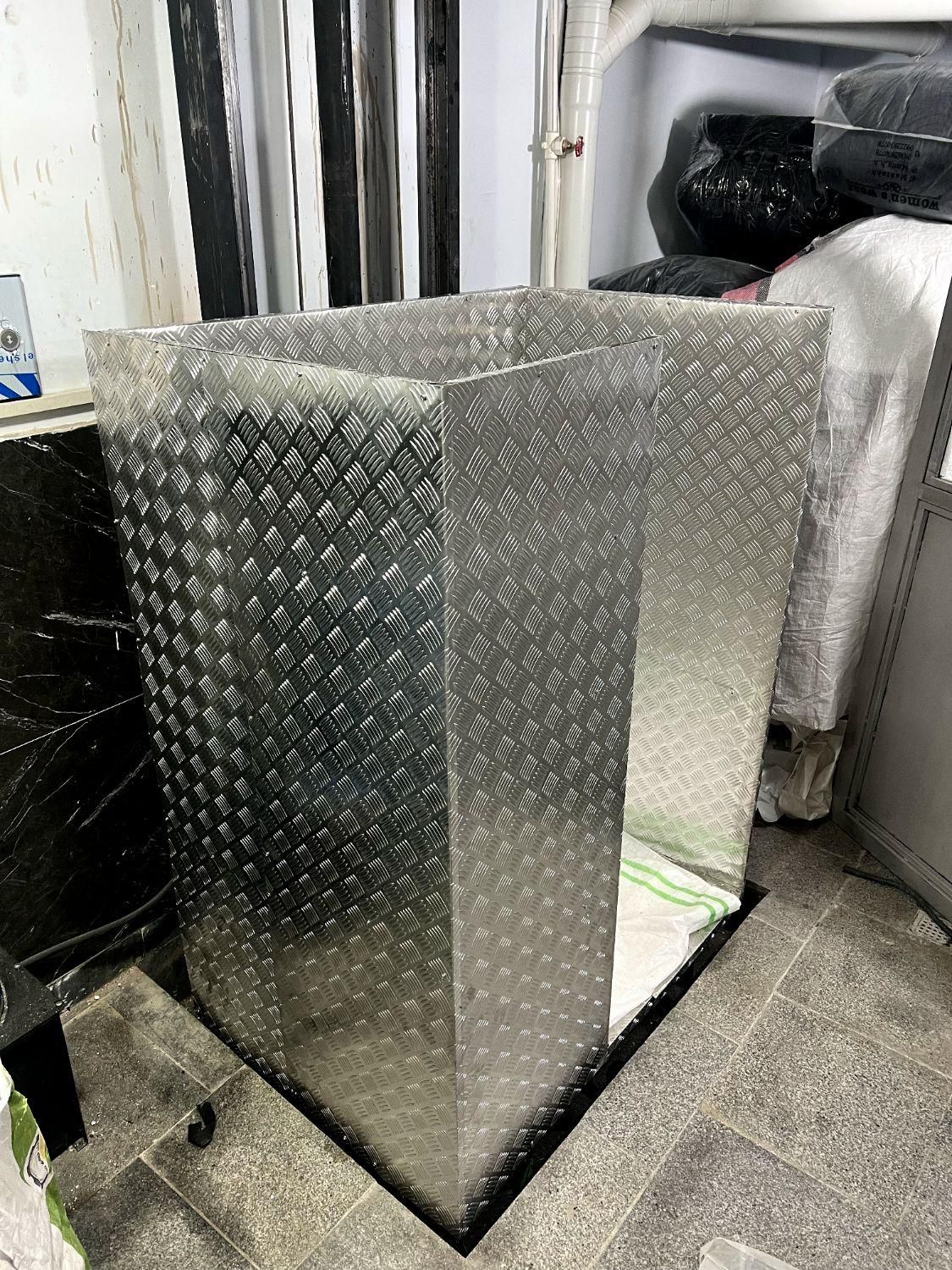 بالابرهیدرولیک بالابر  هیدرولیک|ماشین‌آلات صنعتی|ری, سیزده آبان|دیوار